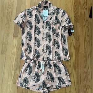 Desmond & Dempsey Tiger-Print Linen PJ’s  Short woman’s  - Pink Multi- Size XL